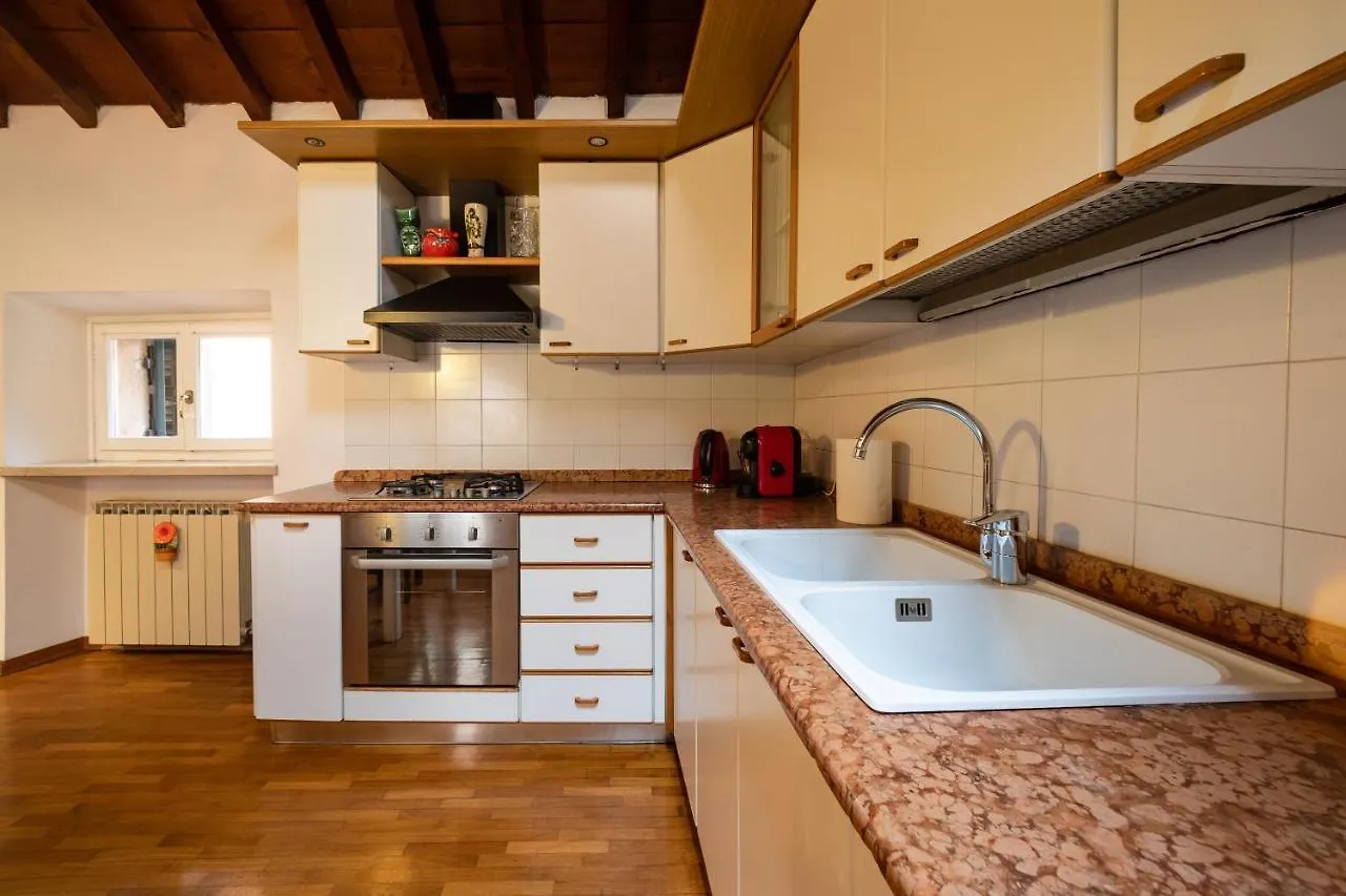 Apartment Appartamento Sant'Anastasia Verona
