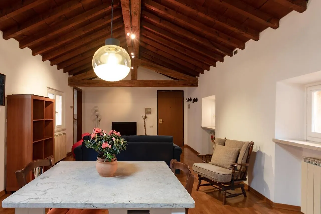 Appartamento Sant'Anastasia Verona